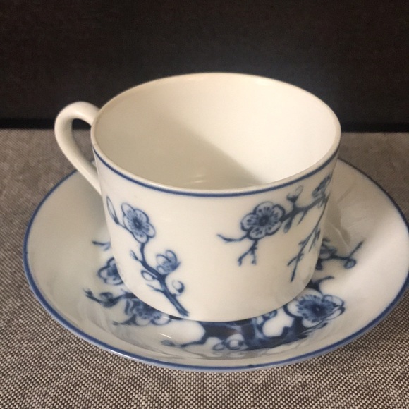 Blue Vases by The Haldon Group Plates - Picture 2 of 10